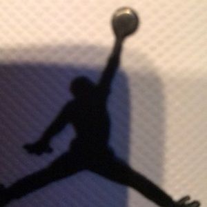 Meet your Posher, Maya